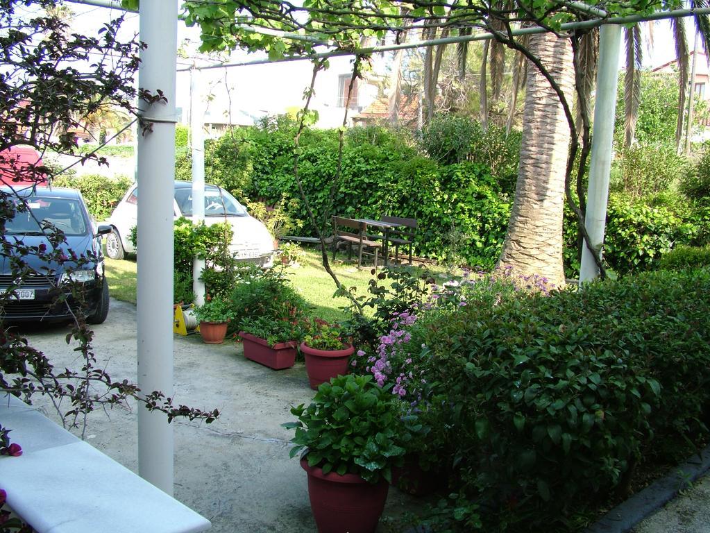Spiridoula Apartments Агиос Стефанос Экстерьер фото